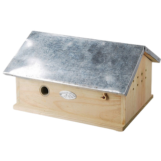 Bičių namelis – mažas namelis bitėms jūsų sode